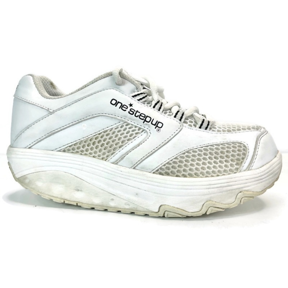 One Step Up Workout Shoes Size 6